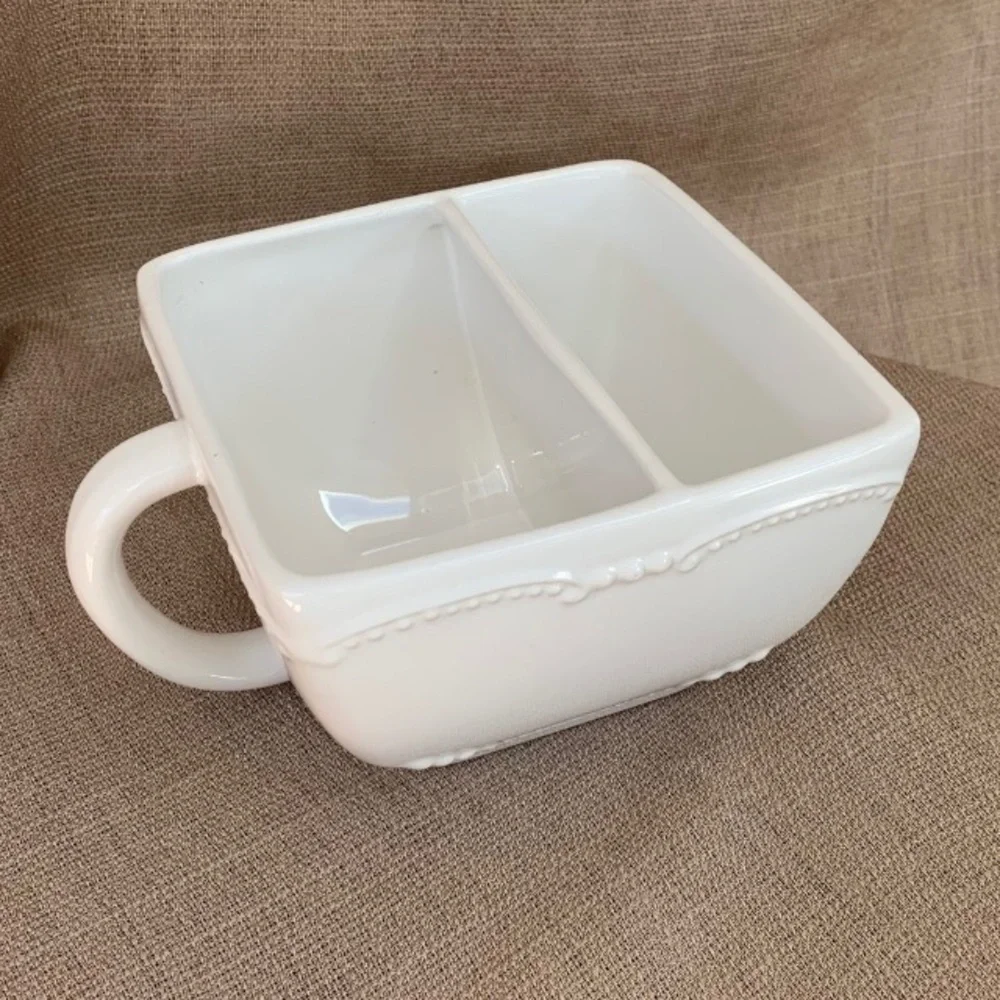 2 in 1 Snack/Serving Mug - Picture 3 of 4